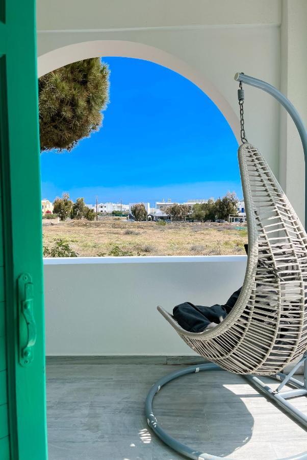 Kamari Beach Houses With Balcony And Garden エクステリア 写真