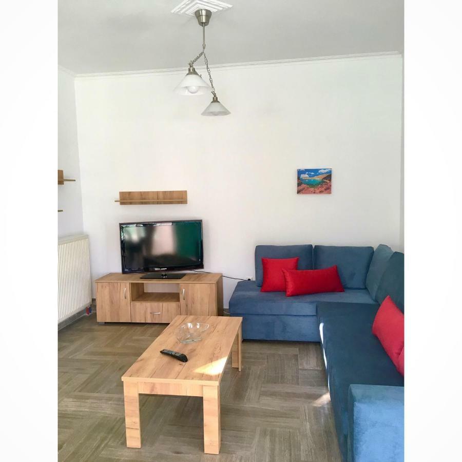 Kamari Beach Houses With Balcony And Garden エクステリア 写真